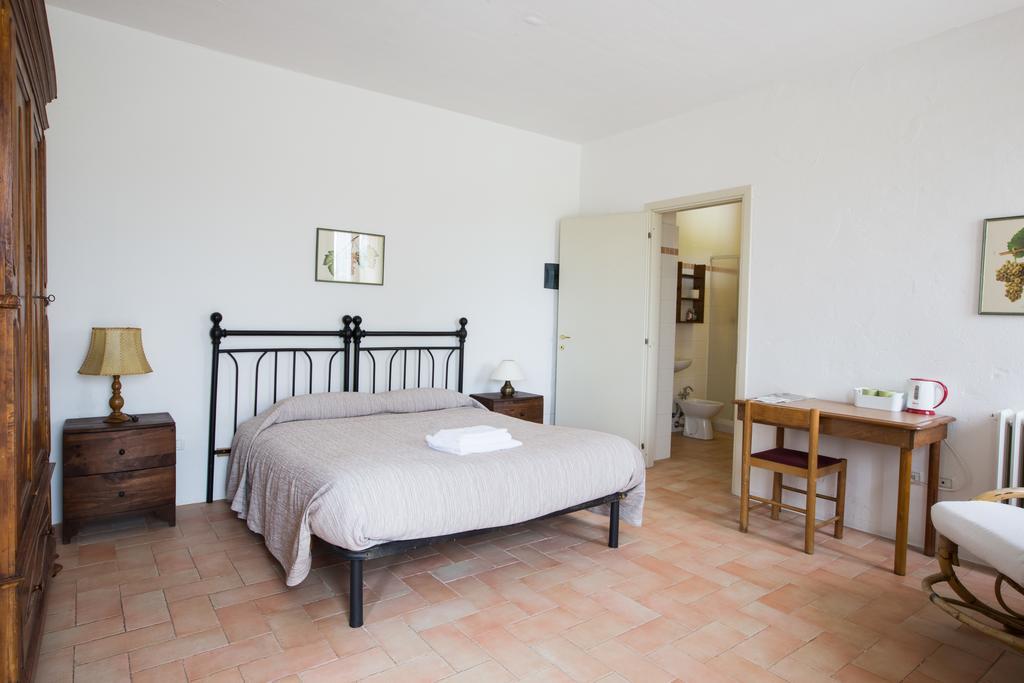 Agriturismo La Lenticchia 法塔特米 外观 照片